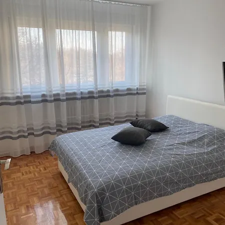 Dedinje - Hyde Park * 贝尔格莱德